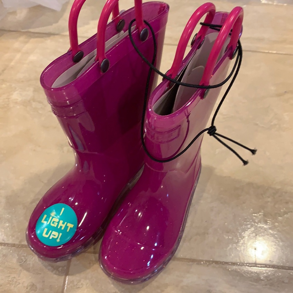 Light Up Rain Boots